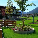فندق Tyrol Am Wilden Kaiser سول
