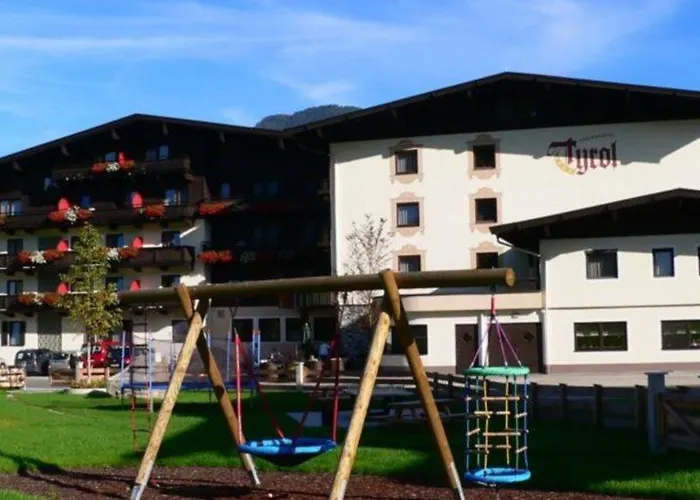 Hotell Tyrol Am Wilden Kaiser Söll