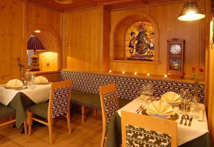 Tyrol Am Wilden Kaiser Hotell 4*